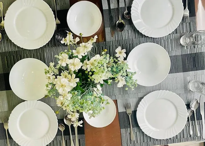 2 Bedroom Luxury In Eastwood With Scenic View, Unli Wifi And Netflix Manila