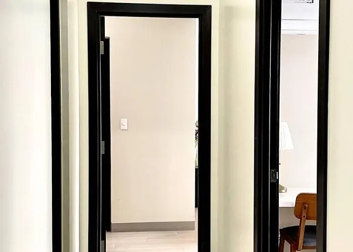 2 Bedroom Luxury In Eastwood With Scenic View, Unli Wifi And Netflix Aparthotel